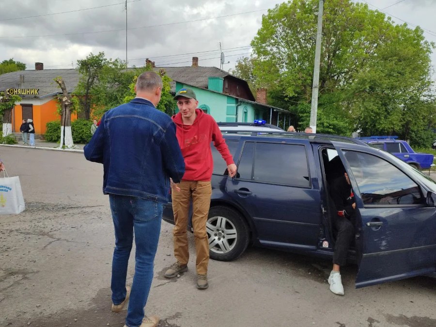 На Демидівщину повернувся з полону захисник Костянтин Пограничний - фото 1