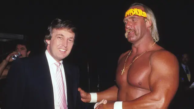 Халк Хоган тисне руку Дональду Трампу