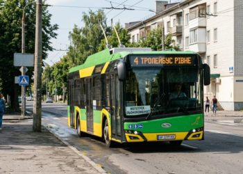 4 тролейбус Рівне