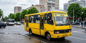 61 маршрутка Рівне їде по маршруту