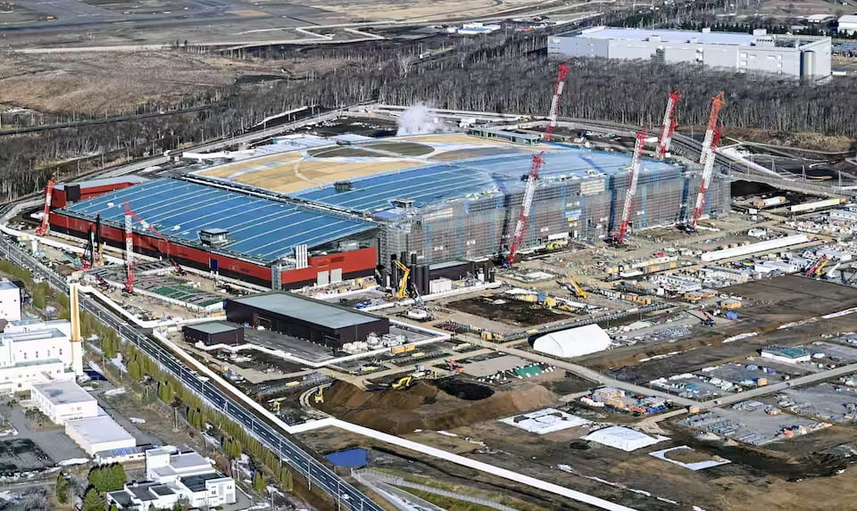 Японія збільшує вкладення в Rapidus до $16,3 млрд, прискорюючи запуск виробництва AI-чипів